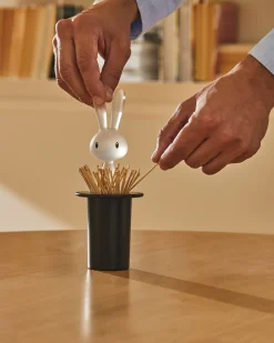 Magic Bunny